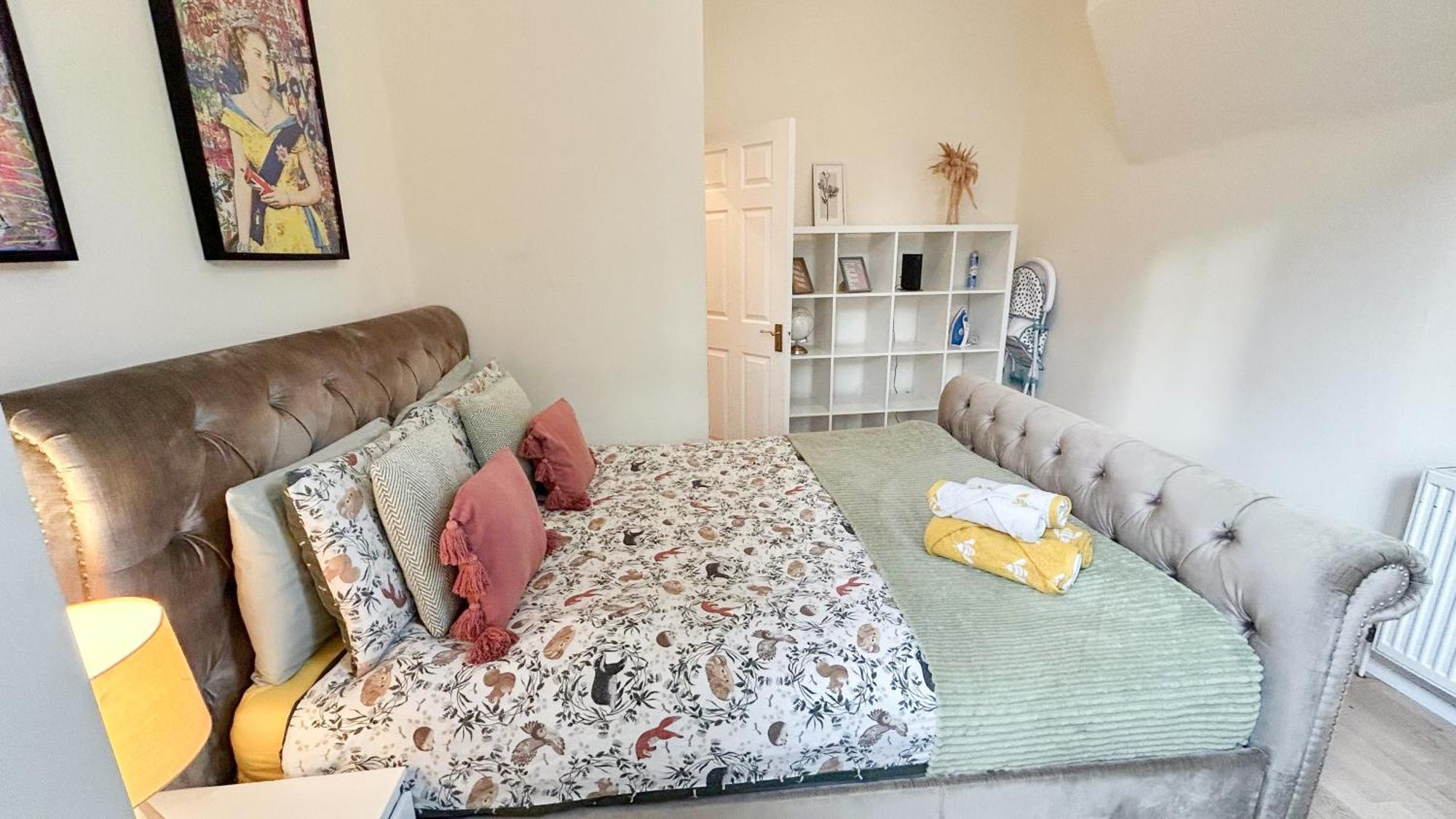 1-Bedroom Flat With Small Garden & Paid Parking In Finsbury Park, Highbury Londýn Exteriér fotografie
