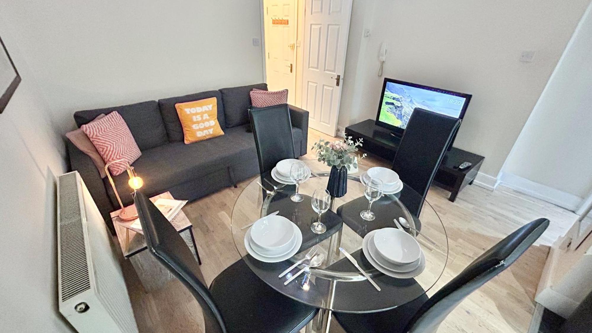 1-Bedroom Flat With Small Garden & Paid Parking In Finsbury Park, Highbury Londýn Exteriér fotografie