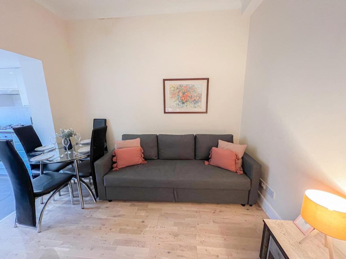 1-Bedroom Flat With Small Garden & Paid Parking In Finsbury Park, Highbury Londýn Exteriér fotografie