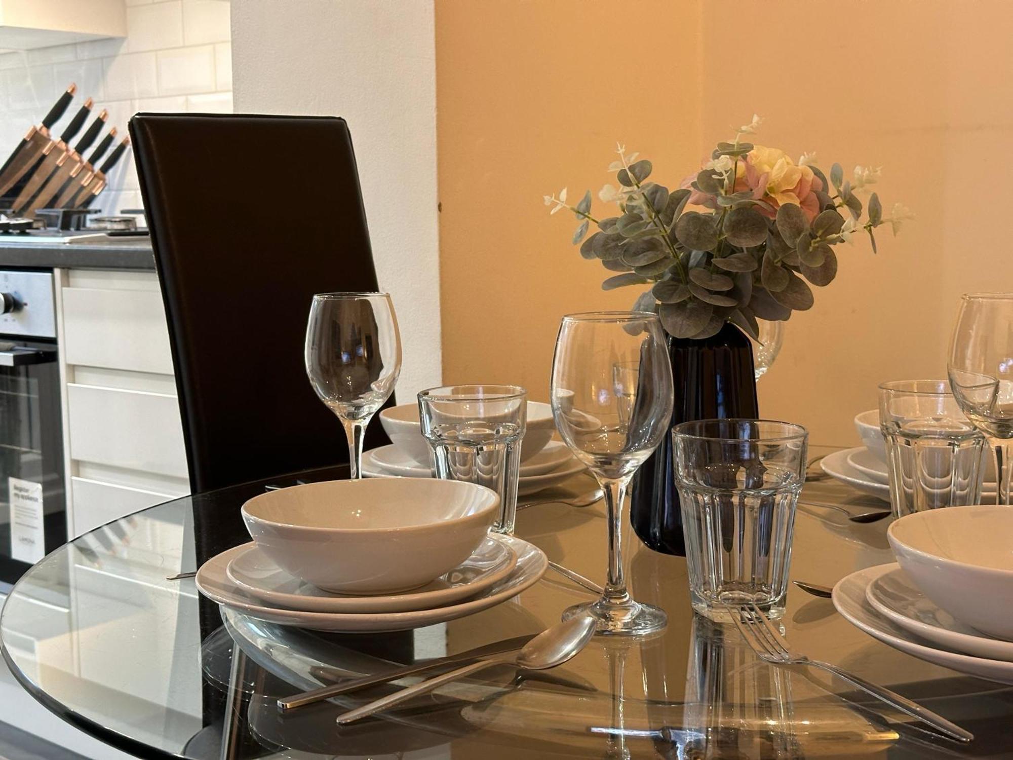 1-Bedroom Flat With Small Garden & Paid Parking In Finsbury Park, Highbury Londýn Exteriér fotografie